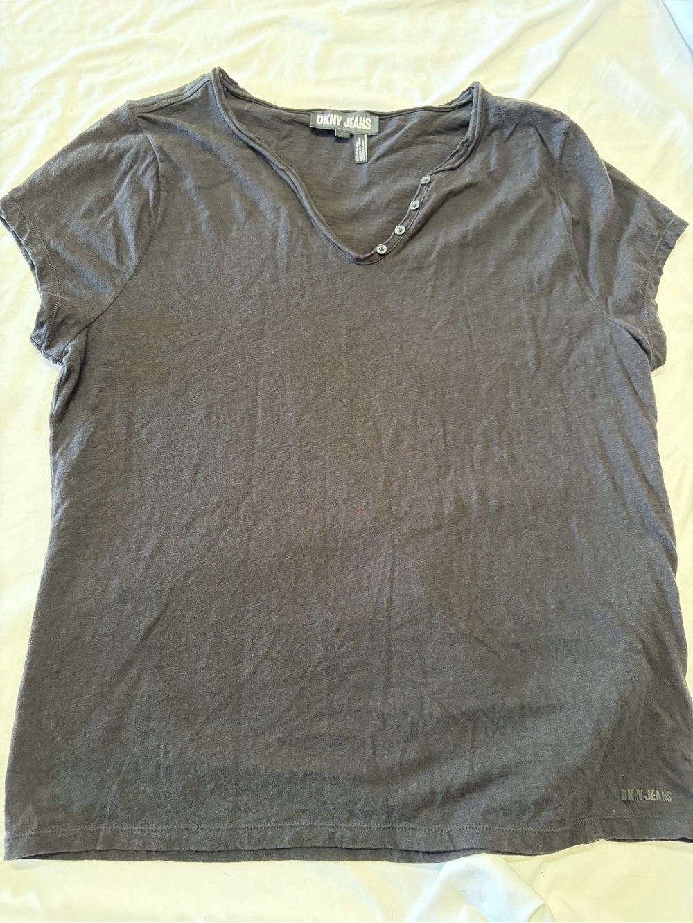 DKNY Jeans Gray Slub Knit Henley Tee Women’s Large Short Sleeve Casual